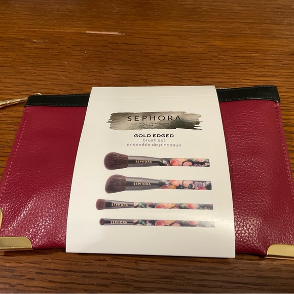 Sephora Collection Gold Edged Brush Set with Pouch. - Picture 3 of 10